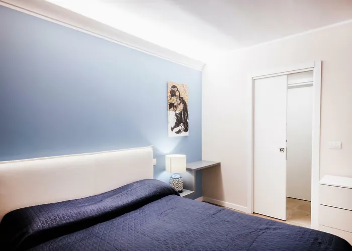Mazzini Azzurro Турин